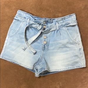 Paperbag denim mom shorts